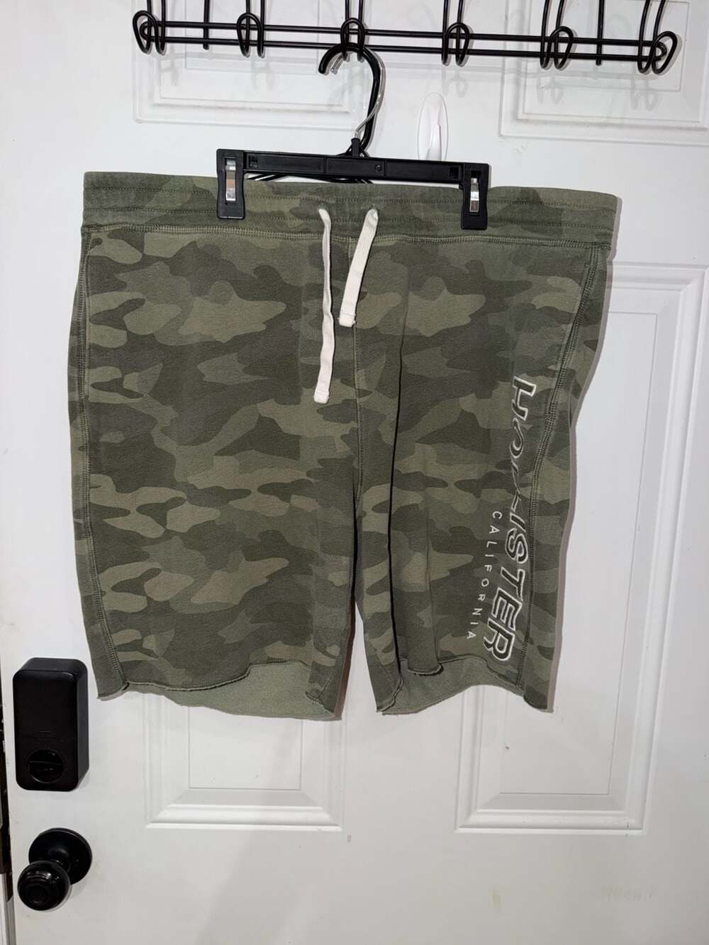 Hollister Camo Sweat Shorts Size XXL Green Drawstring Athletic